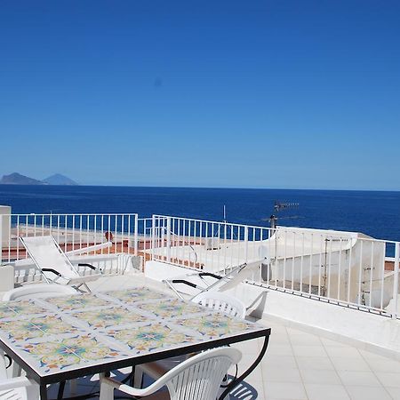 Vulcanoconsult Appartamenti Spiaggia リーパリ 部屋 写真